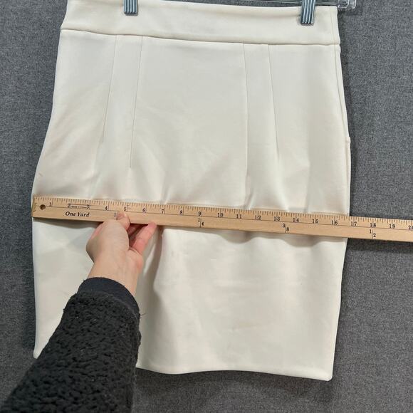 Express Skirt High-Low Asymmetrical Mini Skirt Cream Color Size 4 - Picture 8 of 10